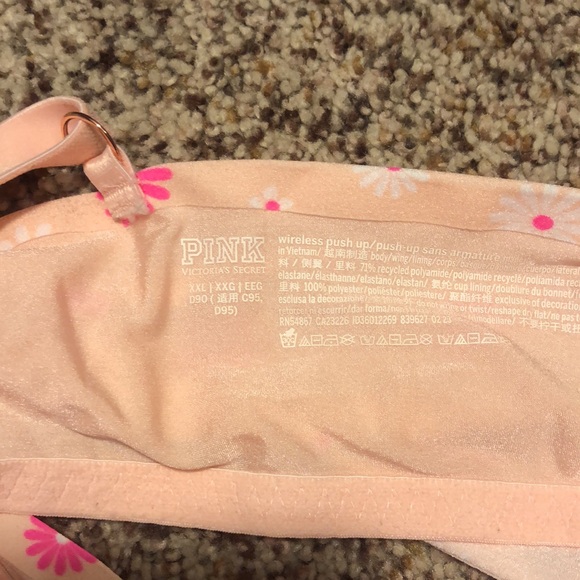 Pink Victoria secrets seamless/wireless push-up bra XXL - Picture 4 of 5